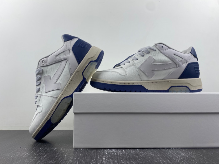 OFF-WHITE SNEAKER