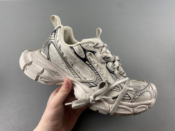 BLCG 3XL SNEAKER 734731 W3XDC 4001