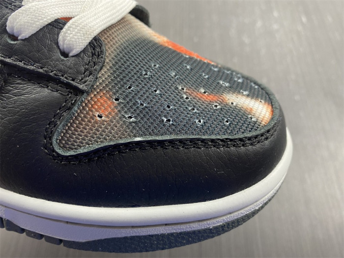 Nike Dunk Low “Graffiti” DM0108-001