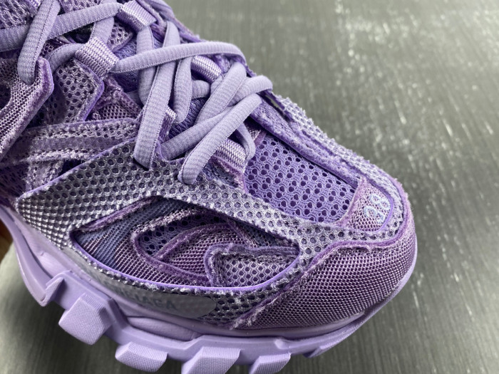 BLCG TRACK SNEAKER 542436 W3RD1 5510