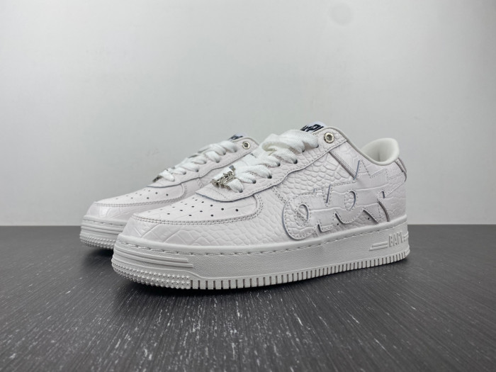 B*PE SNEAKER