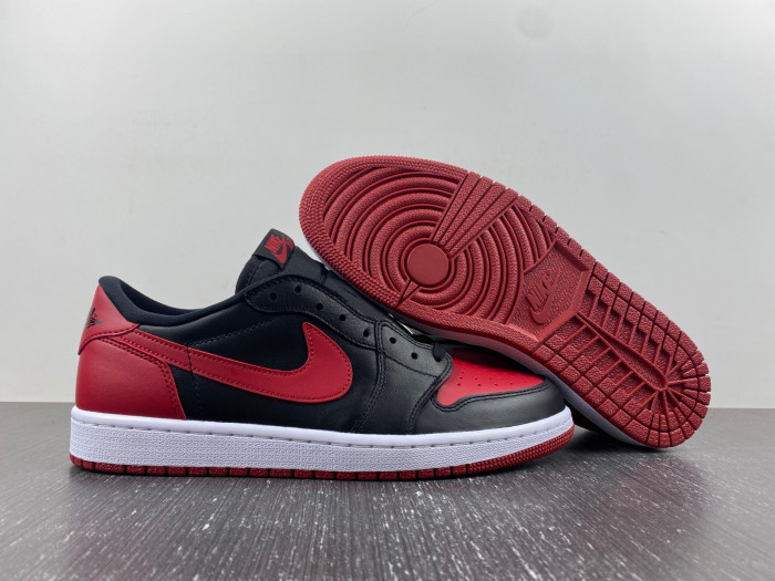 Air Jordan 1 Retro Low Bred 705329-001