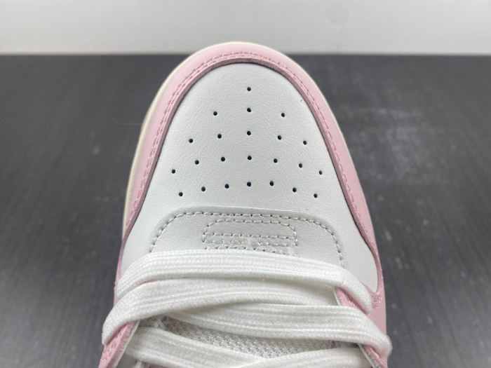 OFF-WHITE SNEAKER