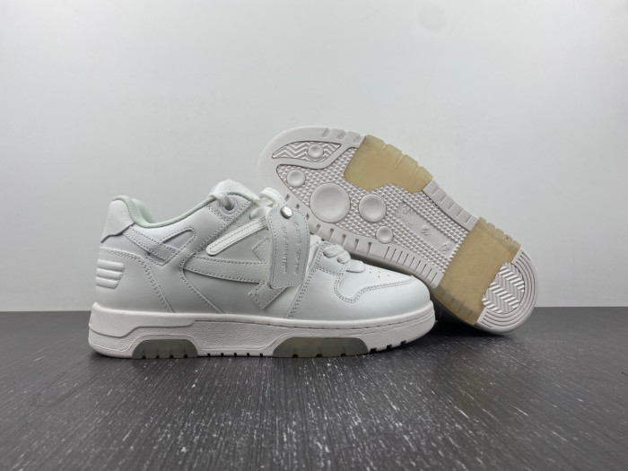 OFF-WHITE SNEAKER