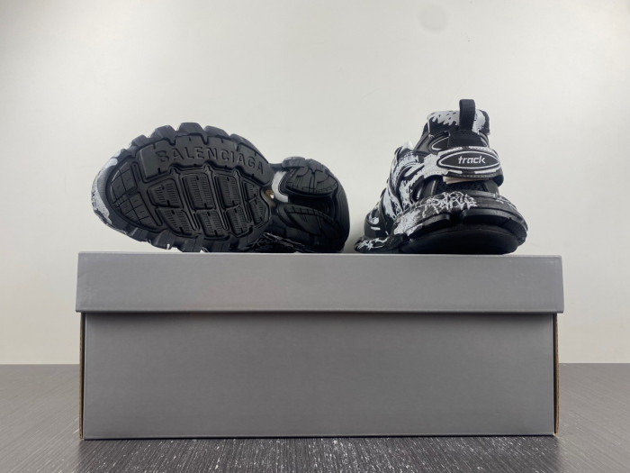 BLCG TRACK SNEAKER 542023 W3RRA 1090