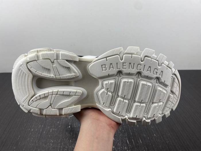 BLCG TRACK SNEAKER 736330 W3SKC 9010