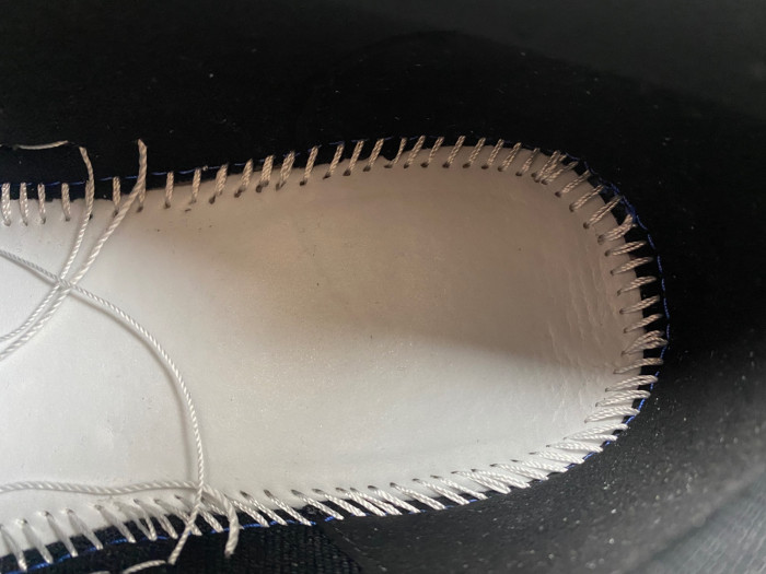 OFF-WHITE SNEAKER