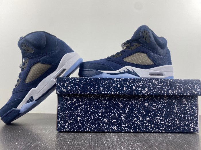 Air Jordan 5 “Georgetown” FD6812-400