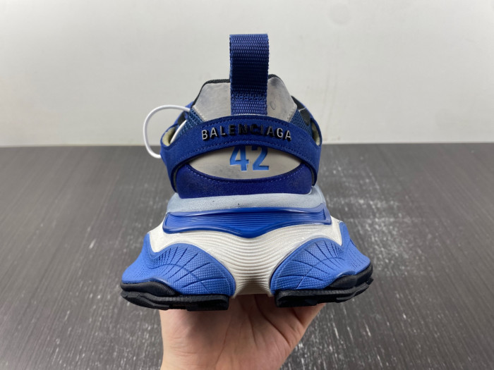 BLCG CARGO SNEAKER 784341 W2MV3 2325