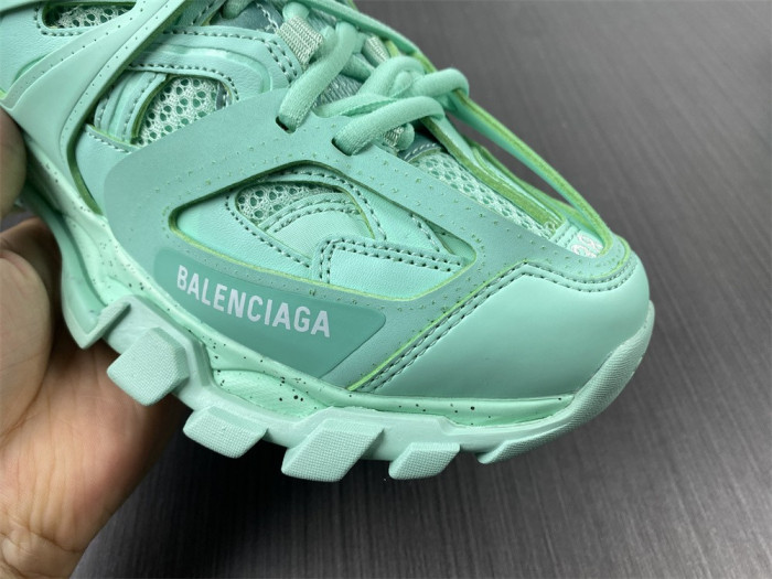 BLCG TRACK SNEAKER 542436 W3FE3 3000