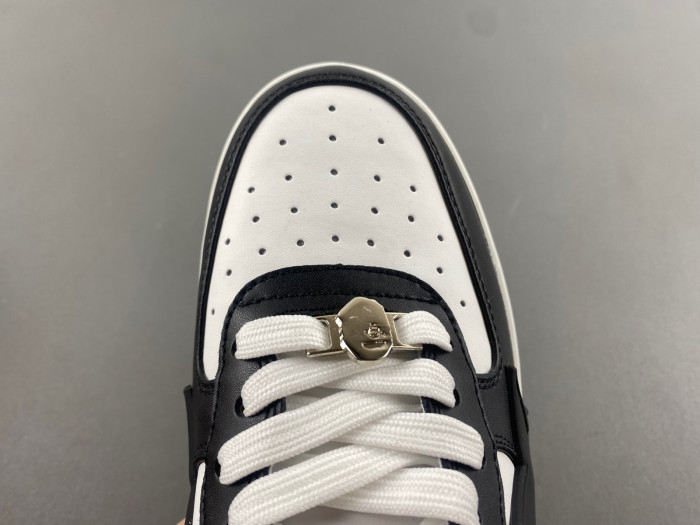 B*PE SNEAKER