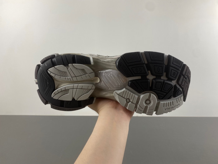 BLCG RUNNER SNEAKER 779066 W3RBXP 2000