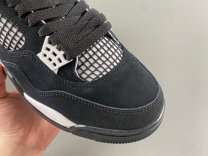 AIR JORDAN 4 "WHITE THUNDER" FQ8138-001