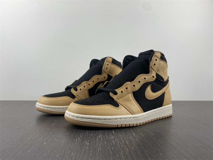 Air Jordan 1 High OG “Heirloom” 555088-202