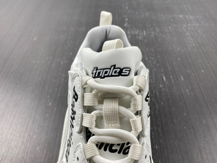 BLCG TRIPLE S SNEAKER 536737 W2FAB 9010