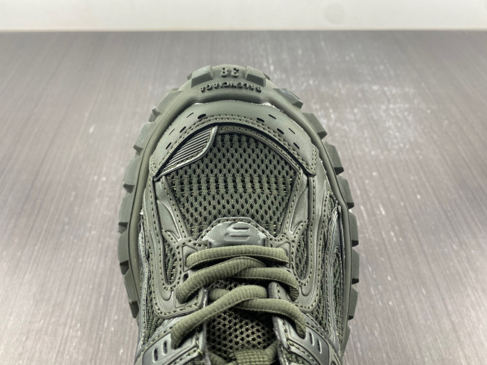 BLCG DEFENDER SNEAKER