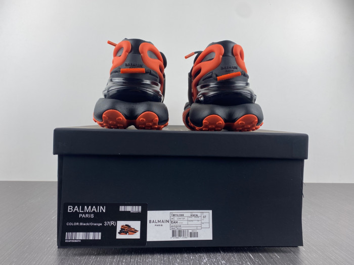 BALMAIN LEATHER UNICORN LOW-TOP SNEAKER