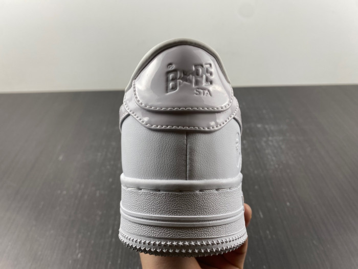 B*PE SNEAKER
