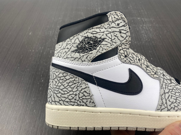 Air Jordan 1 High OG “White Cement” DZ5485-052