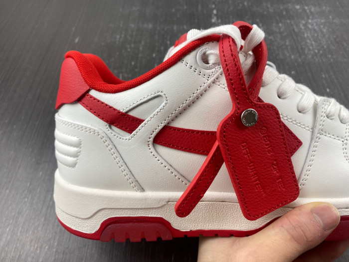 OFF-WHITE SNEAKER