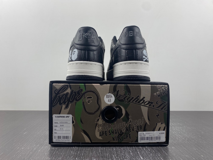B*PE SNEAKER