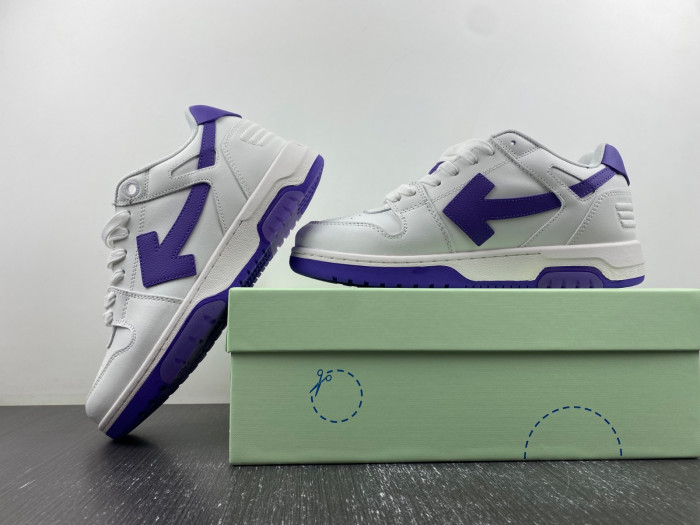 OFF-WHITE SNEAKER