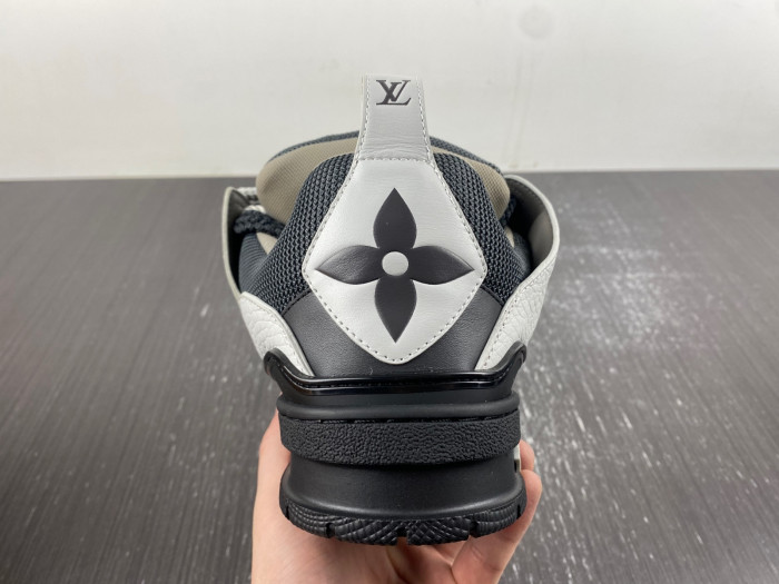 LV SKATE SNEAKER