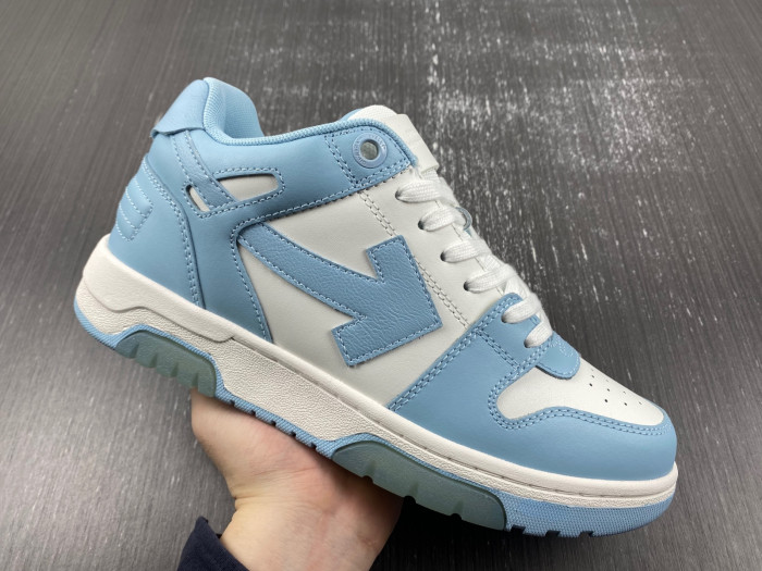 OFF-WHITE SNEAKER