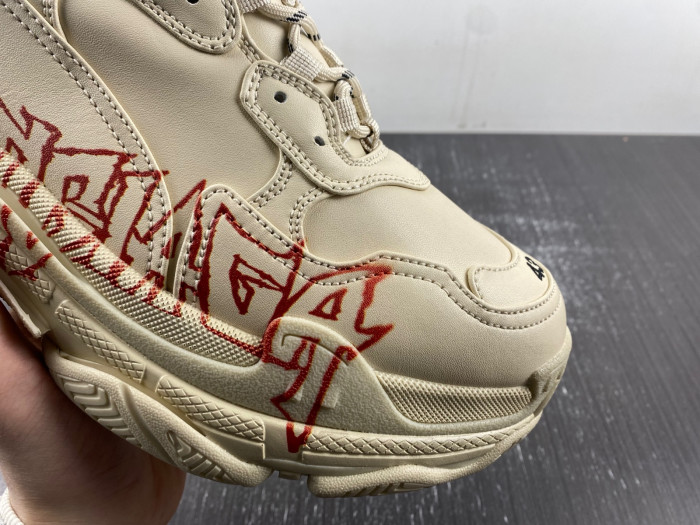 BLCG TRIPLE S SNEAKER 536737 W2FAY 9016