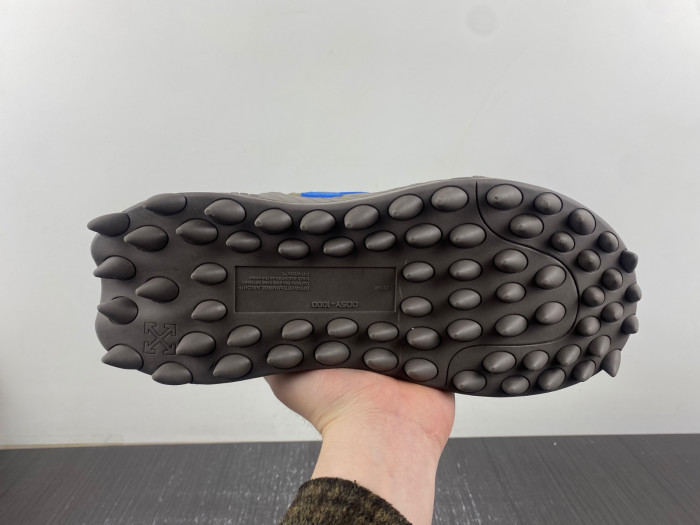 OFF-WHITE C/O ODSY-1000 SNEAKER