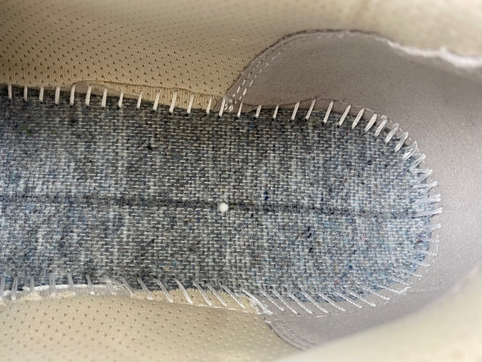 OFF-WHITE C/O ODSY-1000 SNEAKER