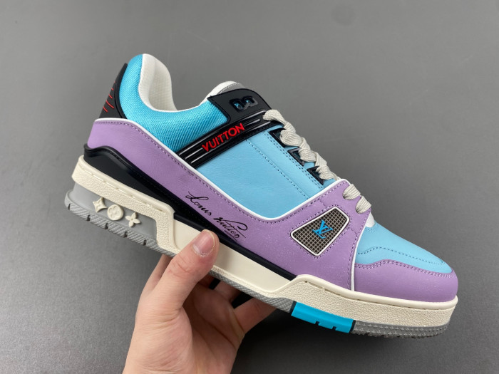 LV TRAINER SNEAKER