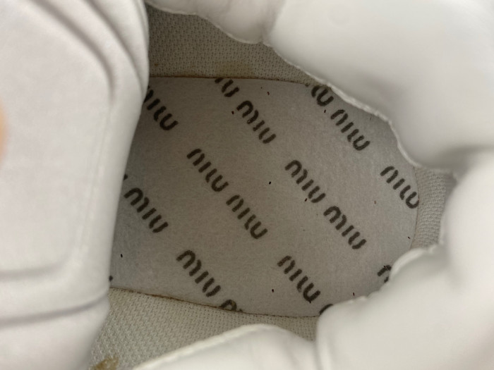 New Ba1ance X Miu Miu 530 SL Sneaker 5E165E