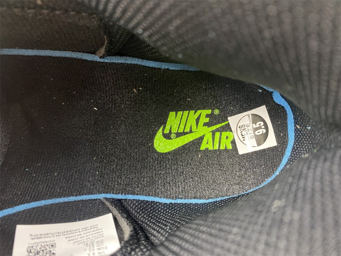 Air Jordan 1 High OG “Pine Green” 555088-030