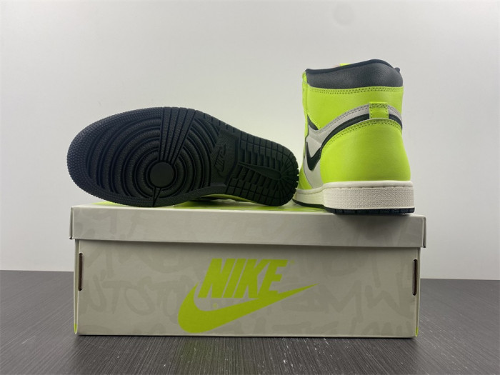 Air Jordan 1 High OG “Volt” 555088-702