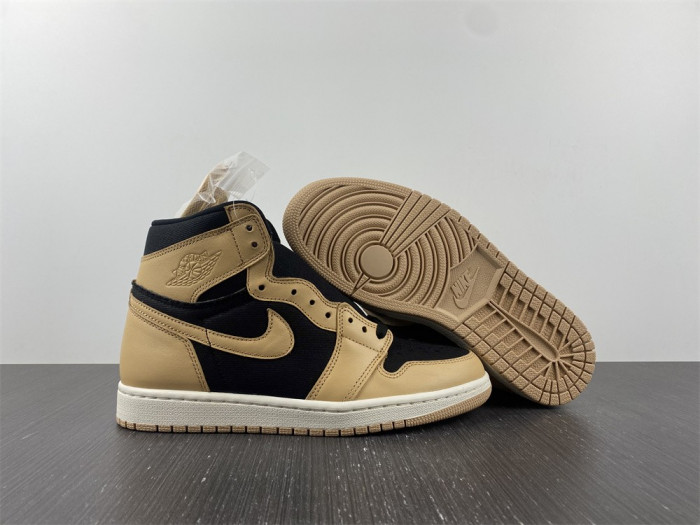 Air Jordan 1 High OG “Heirloom” 555088-202