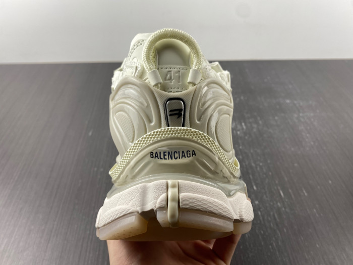 BLCG RUNNER SNEAKER 677403 W2RC8 2516
