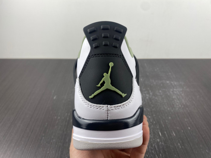 Air Jordan 4 WMNS “Seafoam” AQ9129-103