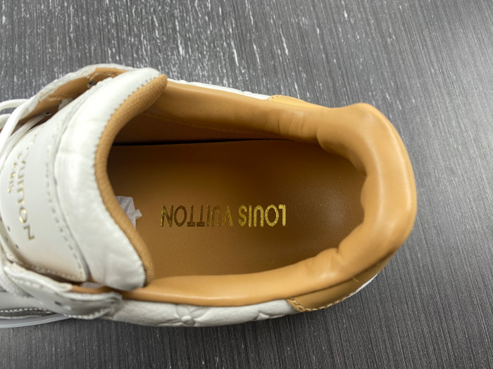 LV LOW-TOP SNEAKER