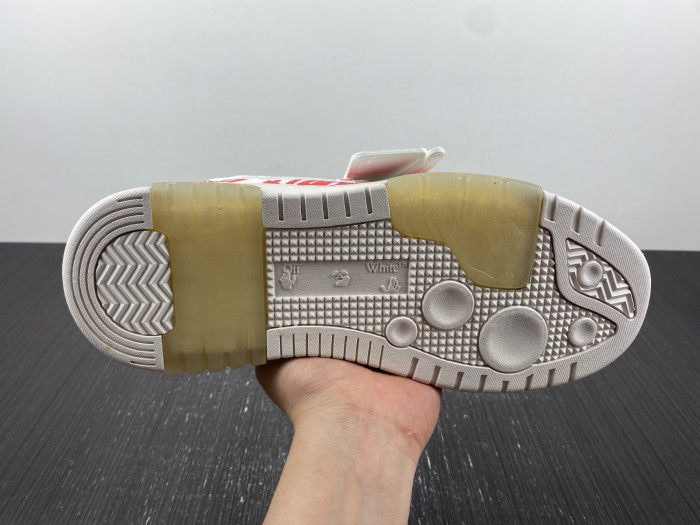OFF-WHITE SNEAKER