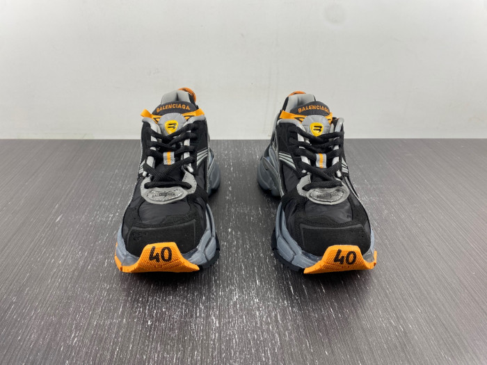 BLCG RUNNER SNEAKER 772774 W3RNY 4018