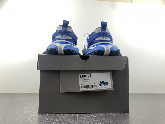 BLCG CARGO SNEAKER 784341 W2MV3 2325