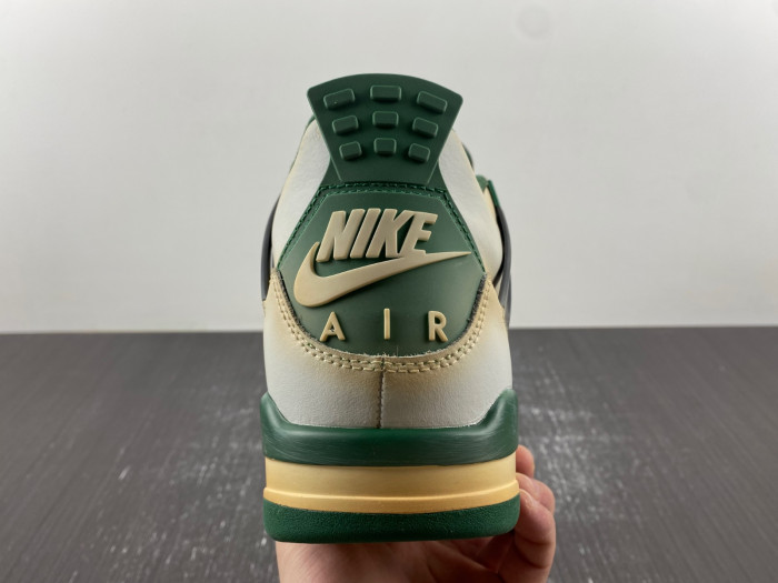 AIR JORDAN 4 "DRAGON YEAR" CUSTOM DC7770-106