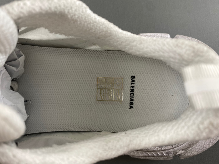 BLCG 3XL SNEAKER 734731 W3XL5 9049