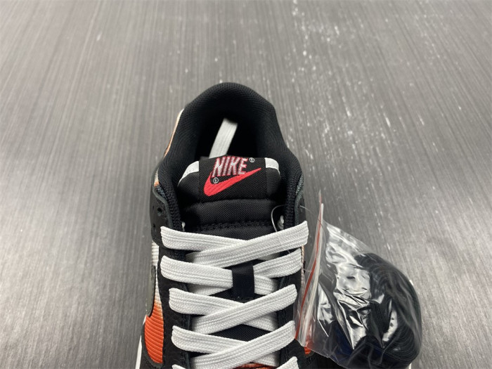 Nike Dunk Low “Graffiti” DM0108-001