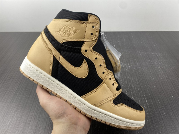 Air Jordan 1 High OG “Heirloom” 555088-202