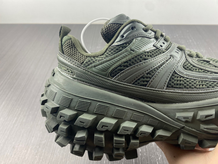 BLCG DEFENDER SNEAKER