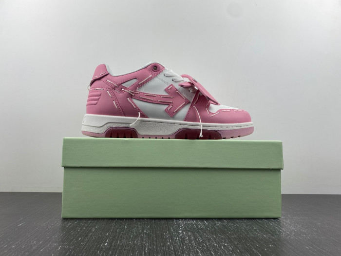 OFF-WHITE SNEAKER