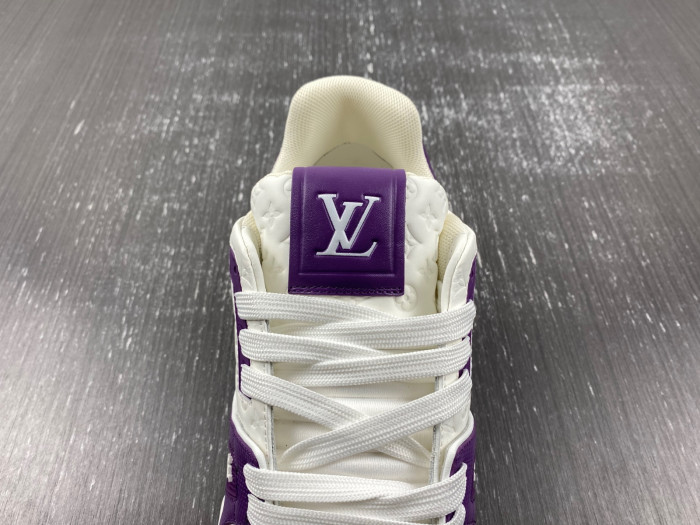 LV TRAINER SNEAKER