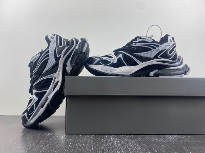 BLCG RUNNER 2.0 SNEAKER 779066-W3RBXP-0213